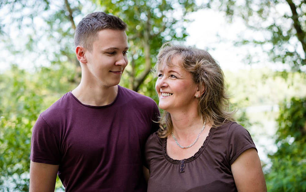 Young_carer_1022792089